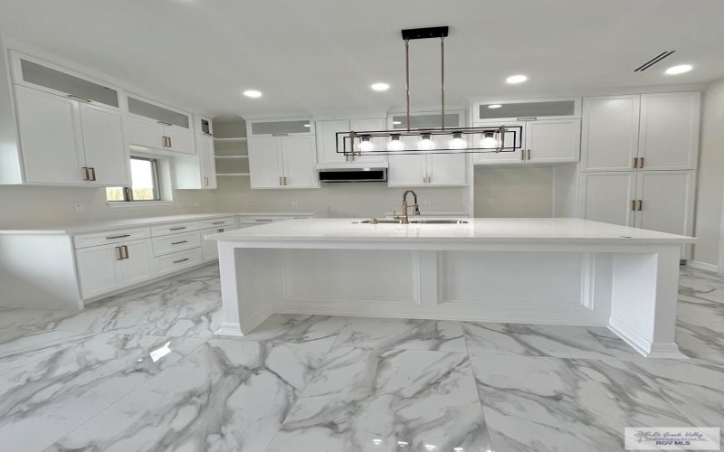 105 JUSTICE CIR, SAN BENITO, TX 78586, 3 Habitaciones Habitaciones , ,3 BañosBaños,Residential,En Venta,105 JUSTICE CIR,29761402