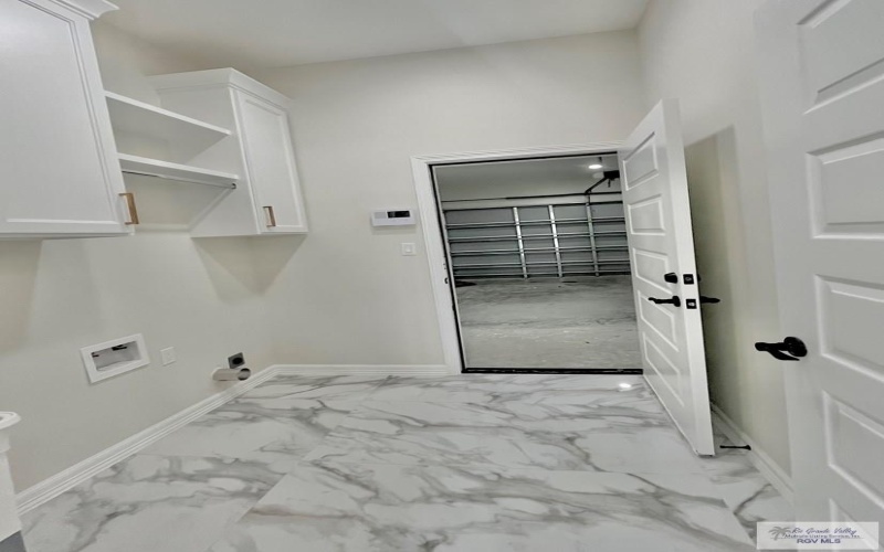 105 JUSTICE CIR, SAN BENITO, TX 78586, 3 Habitaciones Habitaciones , ,3 BañosBaños,Residential,En Venta,105 JUSTICE CIR,29761402