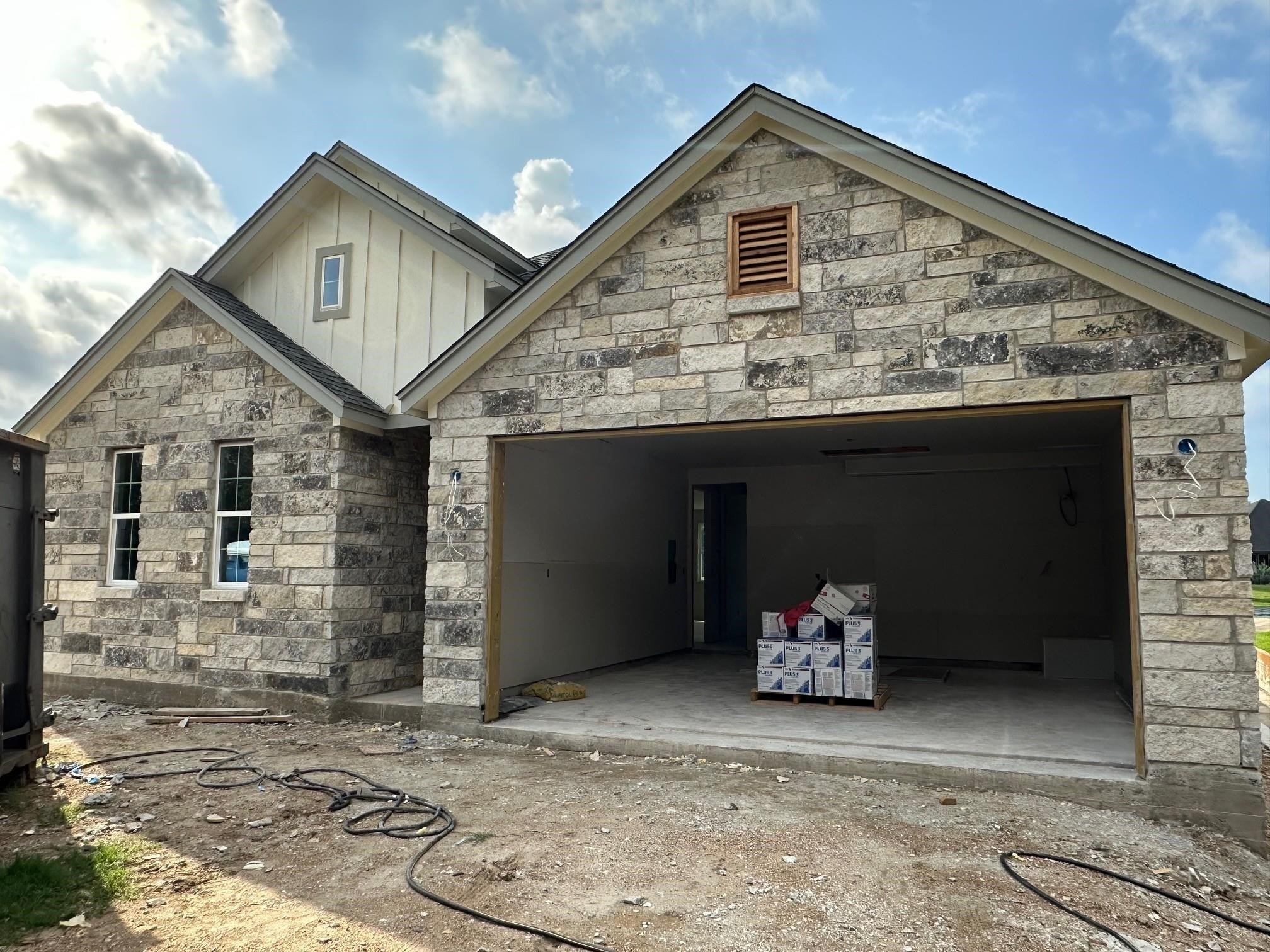 107 Preston Trail, Meadowlakes, TX 78654, 3 Bedrooms Bedrooms, ,2 BathroomsBathrooms,Residential,For Sale,107 Preston Trail,172203