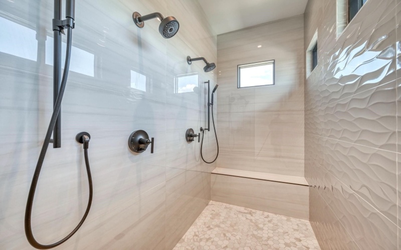 116 HOUDINI WAY, Kingsland, TX 78639, 4 Bedrooms Bedrooms, ,5 BathroomsBathrooms,Residential,For Sale,116 HOUDINI WAY,172253