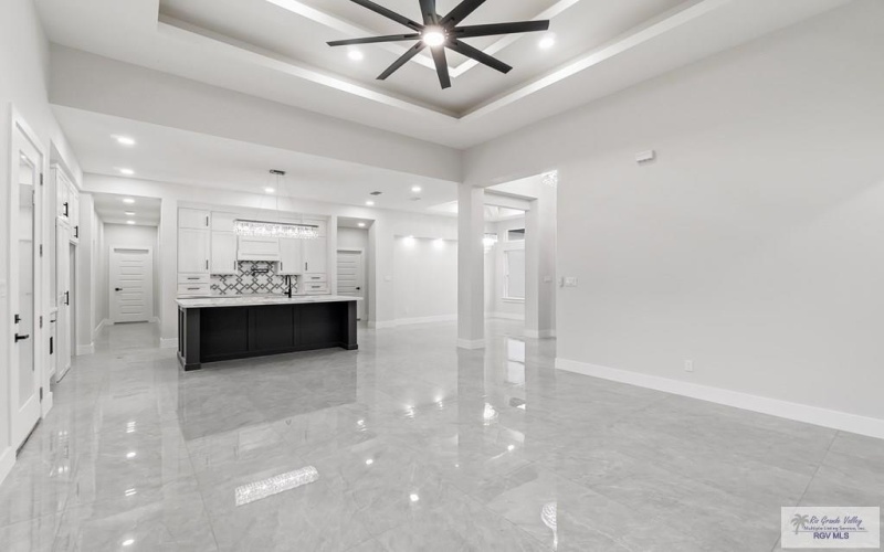 9752 HEIGHTS SOUTH, HARLINGEN, TX 78552, 4 Bedrooms Bedrooms, ,3 BathroomsBathrooms,Residential,For Sale,9752 HEIGHTS SOUTH,29761531