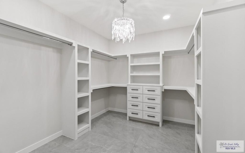 9752 HEIGHTS SOUTH, HARLINGEN, TX 78552, 4 Bedrooms Bedrooms, ,3 BathroomsBathrooms,Residential,For Sale,9752 HEIGHTS SOUTH,29761531