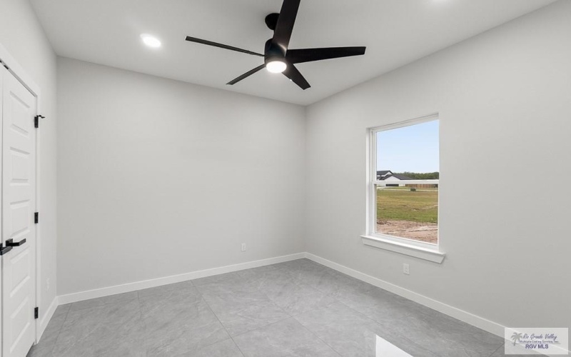 9752 HEIGHTS SOUTH, HARLINGEN, TX 78552, 4 Bedrooms Bedrooms, ,3 BathroomsBathrooms,Residential,For Sale,9752 HEIGHTS SOUTH,29761531