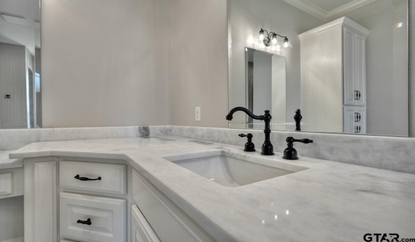 93 S Ryder Cup, Hideaway, TX 75771, 3 Habitaciones Habitaciones , ,3 BañosBaños,Residential,En Venta,93 S Ryder Cup,25006510