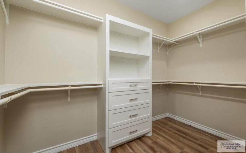 16619 NAPPER LN, HARLINGEN, TX 78552, 4 Bedrooms Bedrooms, ,2 BathroomsBathrooms,Residential,For Sale,16619 NAPPER LN,29761542