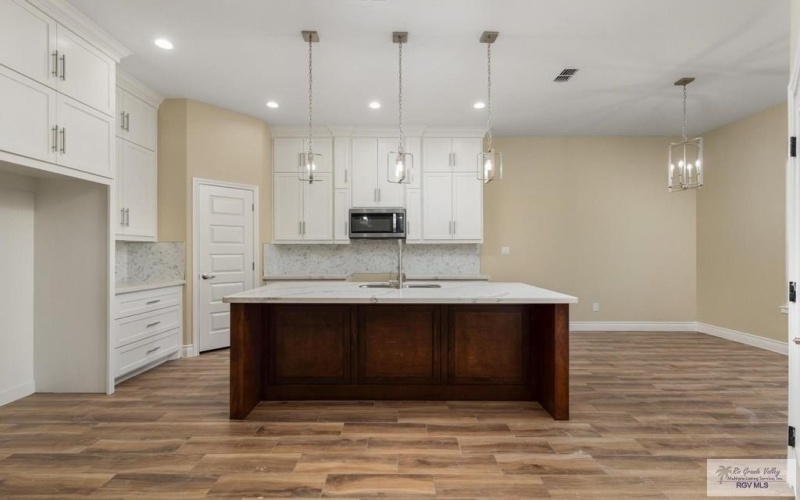 16619 NAPPER LN, HARLINGEN, TX 78552, 4 Bedrooms Bedrooms, ,2 BathroomsBathrooms,Residential,For Sale,16619 NAPPER LN,29761542