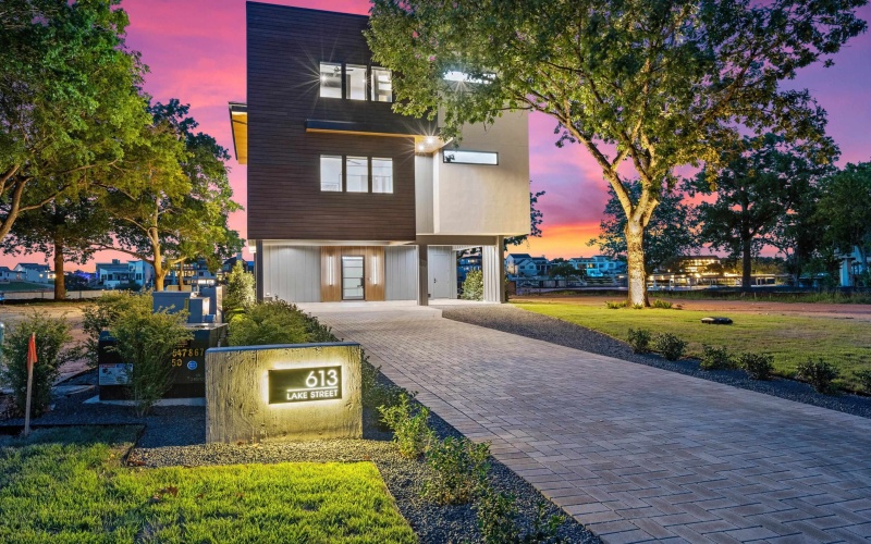 613 Lake Street, Kingsland, TX 78639, 5 Bedrooms Bedrooms, ,6 BathroomsBathrooms,Residential,For Sale,613 Lake Street,172271