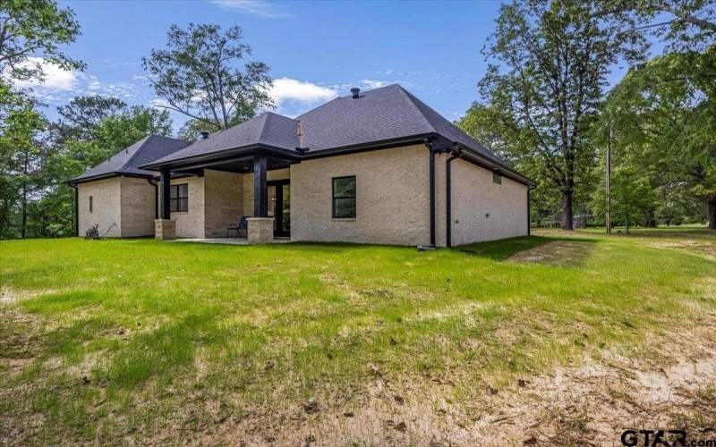 16022 RED OAK RD, Tyler, TX 75707, 4 Habitaciones Habitaciones , ,2 BañosBaños,Residential,En Venta,16022 RED OAK RD,25006516