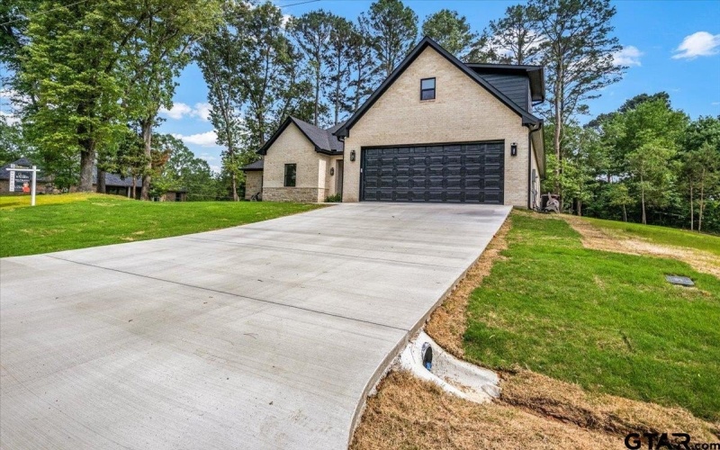 16022 RED OAK RD, Tyler, TX 75707, 4 Habitaciones Habitaciones , ,2 BañosBaños,Residential,En Venta,16022 RED OAK RD,25006516