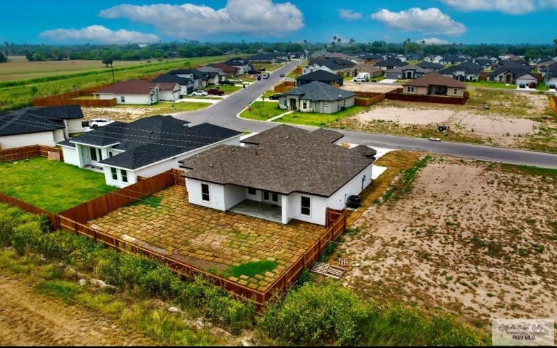 319 BROOKS CIRCLE SOUTH, LA FERIA, TX 78559, 3 Bedrooms Bedrooms, ,2 BathroomsBathrooms,Residential,For Sale,319 BROOKS CIRCLE SOUTH,29761567