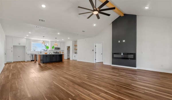 119 Bush Drive, Whitney, TX 76692, 3 Bedrooms Bedrooms, ,2 BathroomsBathrooms,Residential,For Sale,119 Bush Drive,20866797