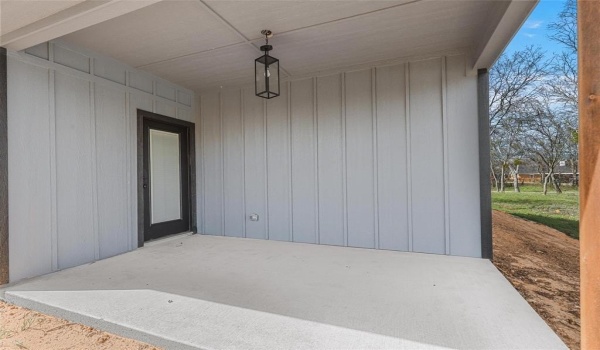 119 Bush Drive, Whitney, TX 76692, 3 Bedrooms Bedrooms, ,2 BathroomsBathrooms,Residential,For Sale,119 Bush Drive,20866797