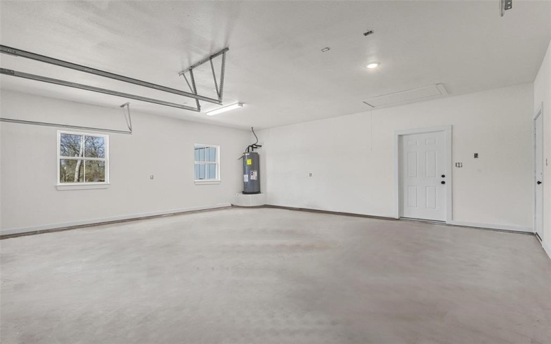119 Bush Drive, Whitney, TX 76692, 3 Bedrooms Bedrooms, ,2 BathroomsBathrooms,Residential,For Sale,119 Bush Drive,20866797