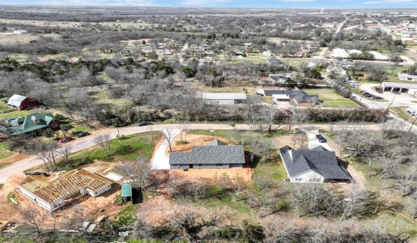 119 Bush Drive, Whitney, TX 76692, 3 Bedrooms Bedrooms, ,2 BathroomsBathrooms,Residential,For Sale,119 Bush Drive,20866797