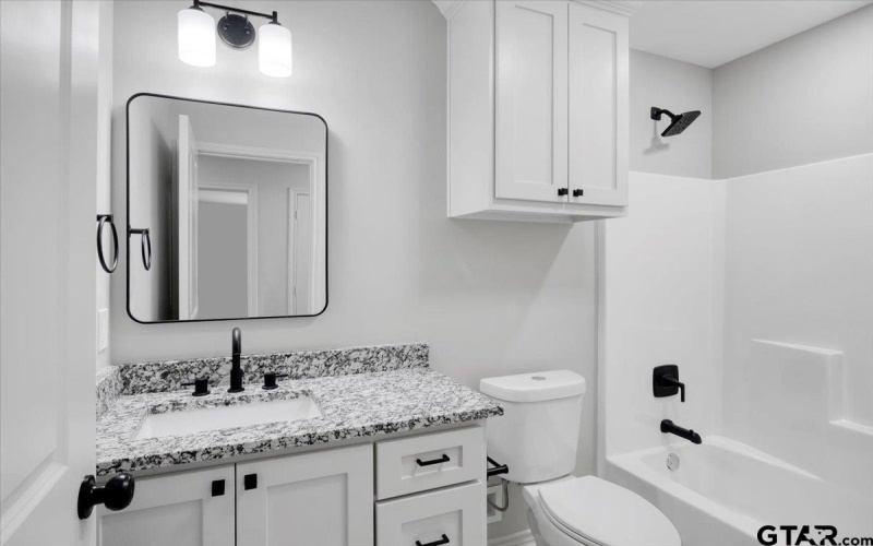 3115 W Rose St., Tyler, TX 75701, 3 Bedrooms Bedrooms, ,2 BathroomsBathrooms,Residential,For Sale,3115 W Rose St.,25006544