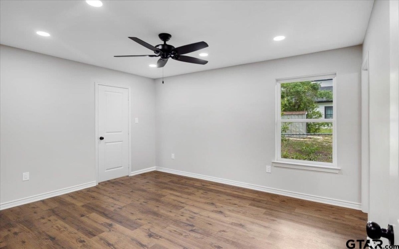3115 W Rose St., Tyler, TX 75701, 3 Bedrooms Bedrooms, ,2 BathroomsBathrooms,Residential,For Sale,3115 W Rose St.,25006544