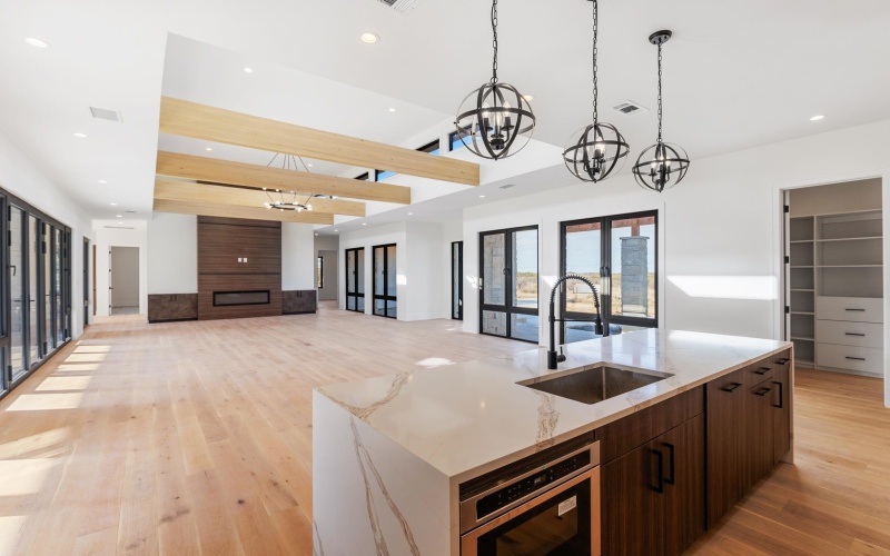 6425 Ranch Rd 962 W, Round Mountain, TX 78663-0000, 4 Bedrooms Bedrooms, ,5 BathroomsBathrooms,Residential,For Sale,6425 Ranch Rd 962 W,172301