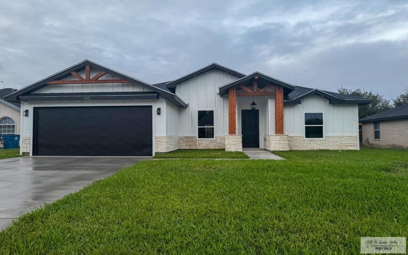 322 DAISY, RIO HONDO, TX 78583, 3 Bedrooms Bedrooms, ,2 BathroomsBathrooms,Residential,For Sale,322 DAISY,29761624