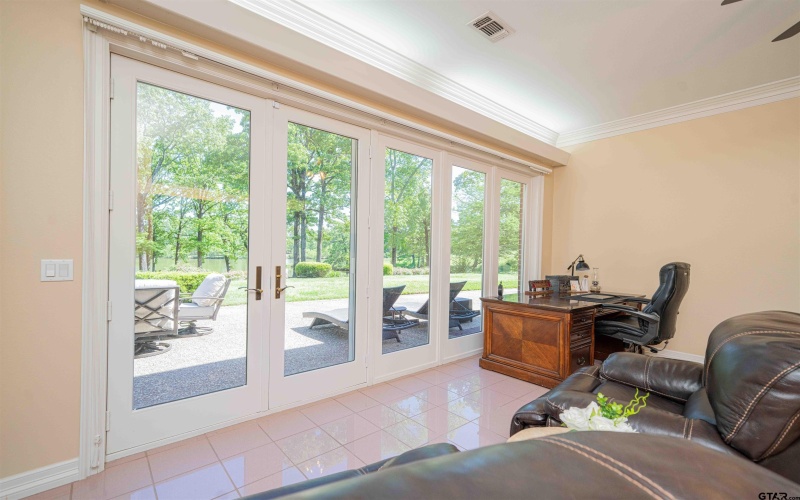 636 County Road 3330, Omaha, TX 75571, 4 Bedrooms Bedrooms, ,5 BathroomsBathrooms,Farm,For Sale,636 County Road 3330,25006589