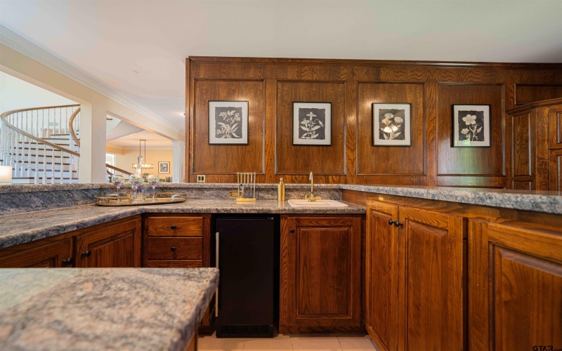 636 County Road 3330, Omaha, TX 75571, 4 Bedrooms Bedrooms, ,5 BathroomsBathrooms,Farm,For Sale,636 County Road 3330,25006589