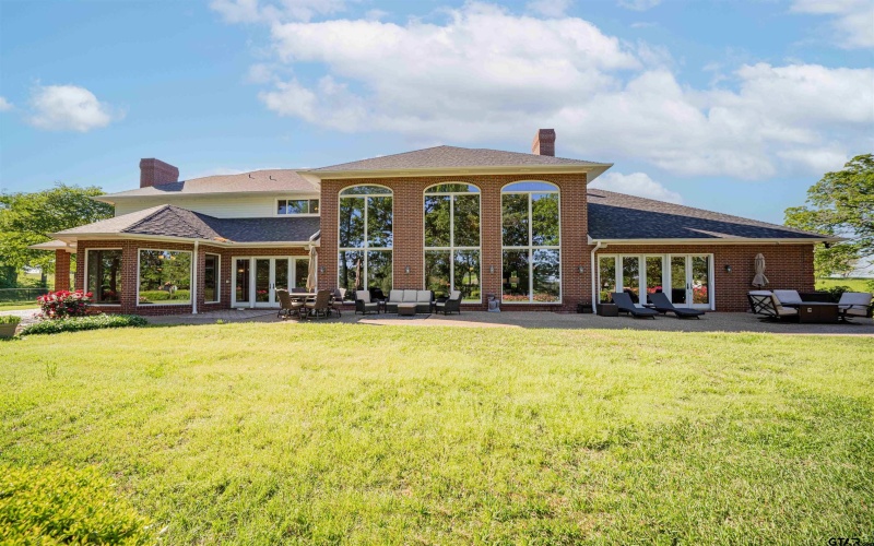 636 County Road 3330, Omaha, TX 75571, 4 Bedrooms Bedrooms, ,5 BathroomsBathrooms,Farm,For Sale,636 County Road 3330,25006589