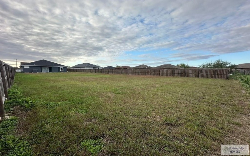 2299 ATHENS ST., BROWNSVILLE, TX 78520, 4 Habitaciones Habitaciones , ,3 BañosBaños,Residential,En Venta,2299 ATHENS ST.,29761752