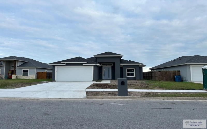 2299 ATHENS ST., BROWNSVILLE, TX 78520, 4 Habitaciones Habitaciones , ,3 BañosBaños,Residential,En Venta,2299 ATHENS ST.,29761752