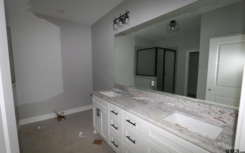 11905 Gillian Court, Tyler, TX 75703, 4 Habitaciones Habitaciones , ,2 BañosBaños,Residential,En Venta,11905 Gillian Court,25006660