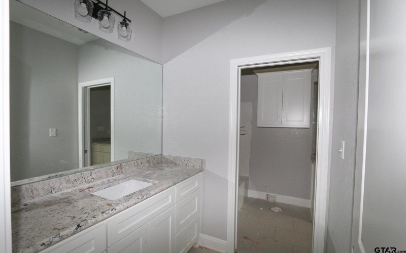 11905 Gillian Court, Tyler, TX 75703, 4 Habitaciones Habitaciones , ,2 BañosBaños,Residential,En Venta,11905 Gillian Court,25006660
