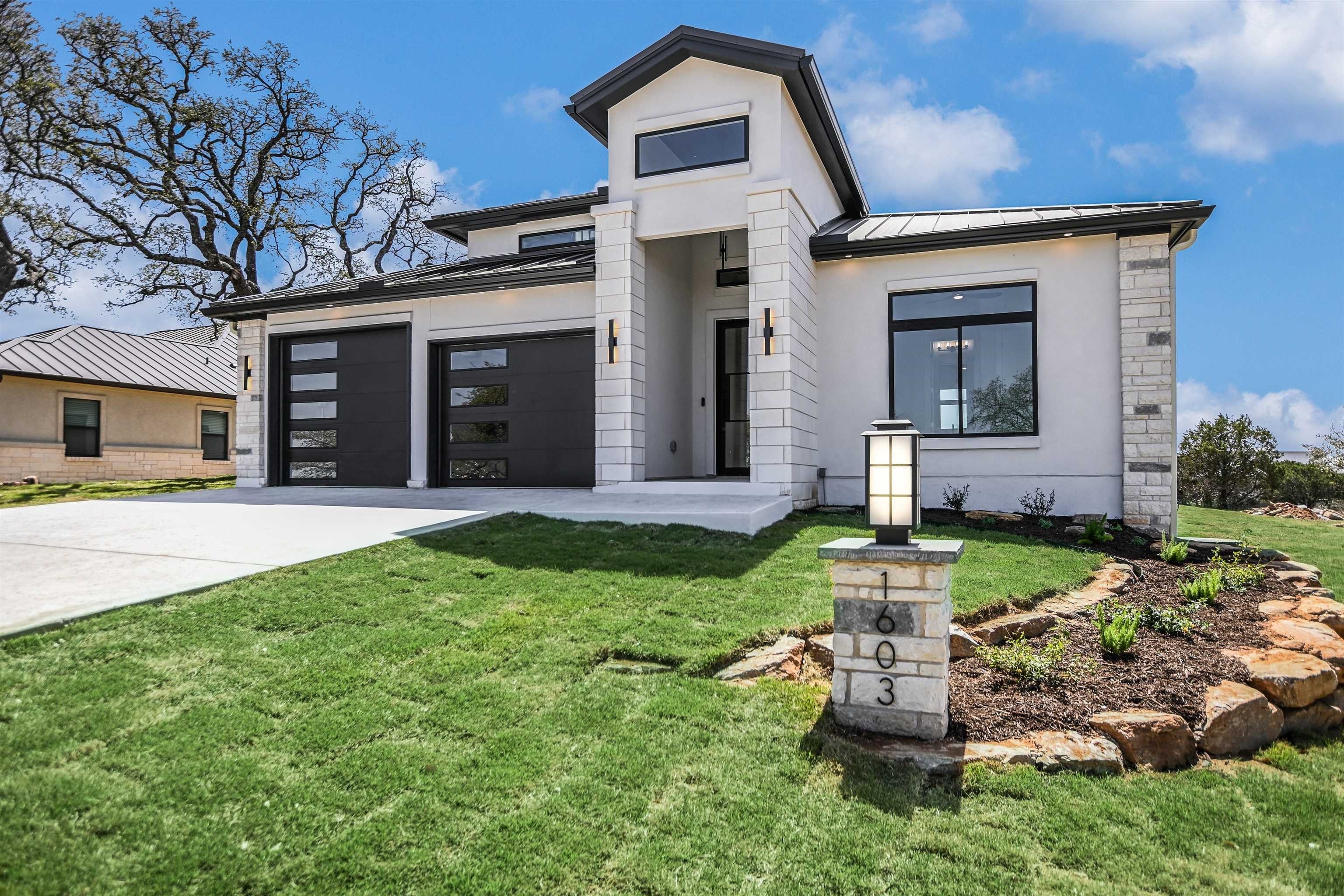 1603 Sapphire, Horseshoe Bay, TX 78657, 4 Bedrooms Bedrooms, ,3 BathroomsBathrooms,Residential,For Sale,1603 Sapphire,172412