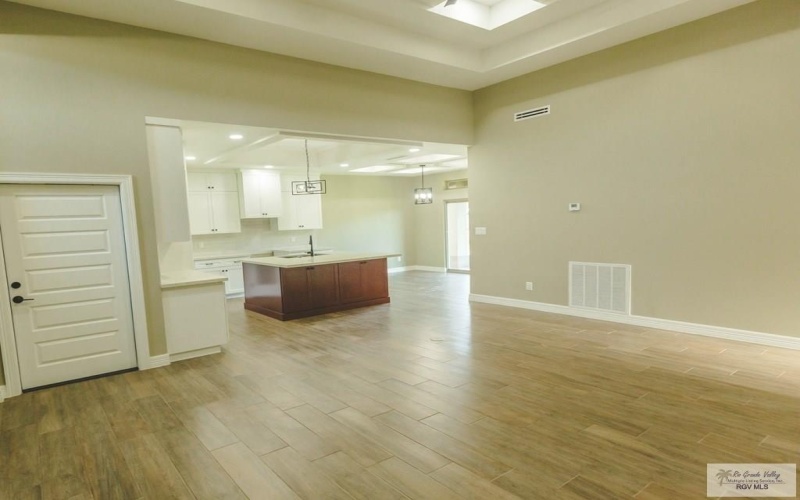 2605 S NEEL DR, BROWNSVILLE, TX 78526, 3 Bedrooms Bedrooms, ,2 BathroomsBathrooms,Residential,For Sale,2605 S NEEL DR,29761826