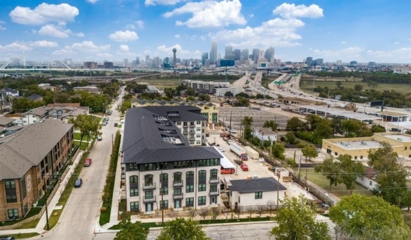 512 N Ewing Avenue #304, Dallas, TX 75203, 1 Dormitorio Habitaciones , ,1 BañoBaños,Residential Lease,En Alquiler,512 N Ewing Avenue,20866798