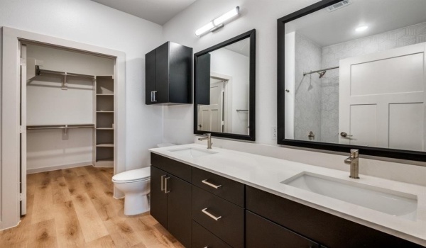 512 N Ewing Avenue #304, Dallas, TX 75203, 1 Dormitorio Habitaciones , ,1 BañoBaños,Residential Lease,En Alquiler,512 N Ewing Avenue,20866798