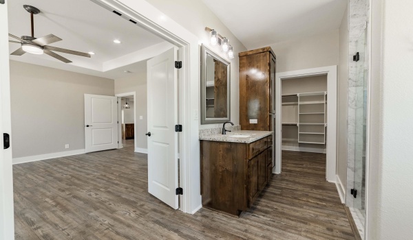 138 Friend's Wood Avenue, Kingsland, TX 78639, 3 Bedrooms Bedrooms, ,2 BathroomsBathrooms,Residential,For Sale,138 Friend's Wood Avenue,172508