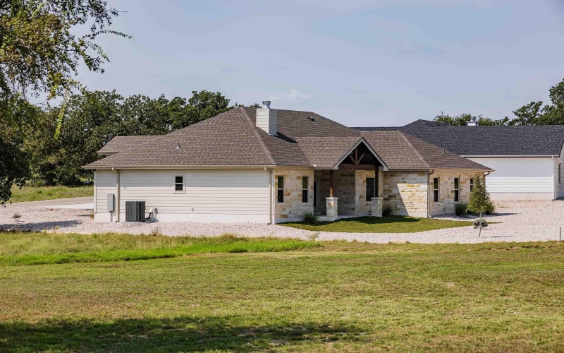 138 Friend's Wood Avenue, Kingsland, TX 78639, 3 Bedrooms Bedrooms, ,2 BathroomsBathrooms,Residential,For Sale,138 Friend's Wood Avenue,172508