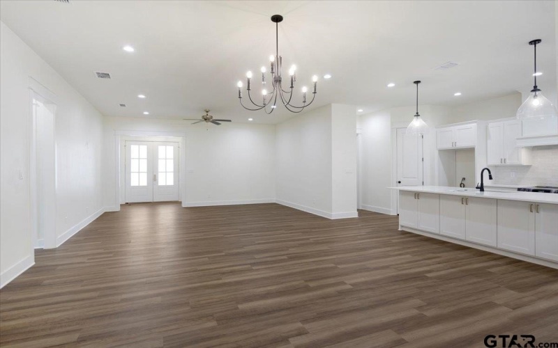 9512 FRIEDLANDER WAY, Tyler, TX 75703, 4 Habitaciones Habitaciones , ,3 BañosBaños,Residential,En Venta,9512 FRIEDLANDER WAY,25006761