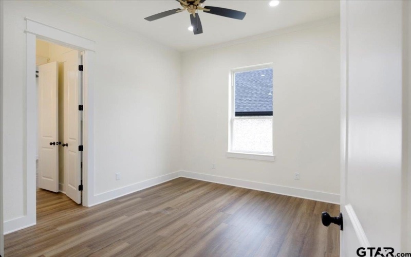 9512 FRIEDLANDER WAY, Tyler, TX 75703, 4 Habitaciones Habitaciones , ,3 BañosBaños,Residential,En Venta,9512 FRIEDLANDER WAY,25006761