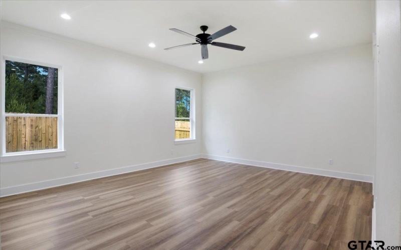 9512 FRIEDLANDER WAY, Tyler, TX 75703, 4 Habitaciones Habitaciones , ,3 BañosBaños,Residential,En Venta,9512 FRIEDLANDER WAY,25006761