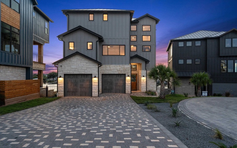 171 Pointview, Granite Shoals, TX 78654, 5 Bedrooms Bedrooms, ,6 BathroomsBathrooms,Residential,For Sale,171 Pointview,172856