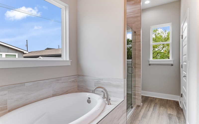 652 Aspen Lane, Cottonwood Shores, TX 78657, 3 Habitaciones Habitaciones , ,2 BañosBaños,Residential,En Venta,652 Aspen Lane,172911