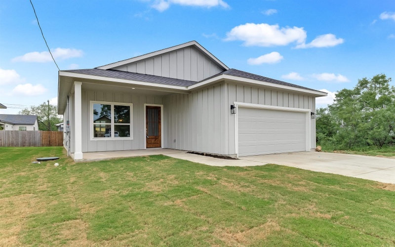 652 Aspen Lane, Cottonwood Shores, TX 78657, 3 Habitaciones Habitaciones , ,2 BañosBaños,Residential,En Venta,652 Aspen Lane,172911