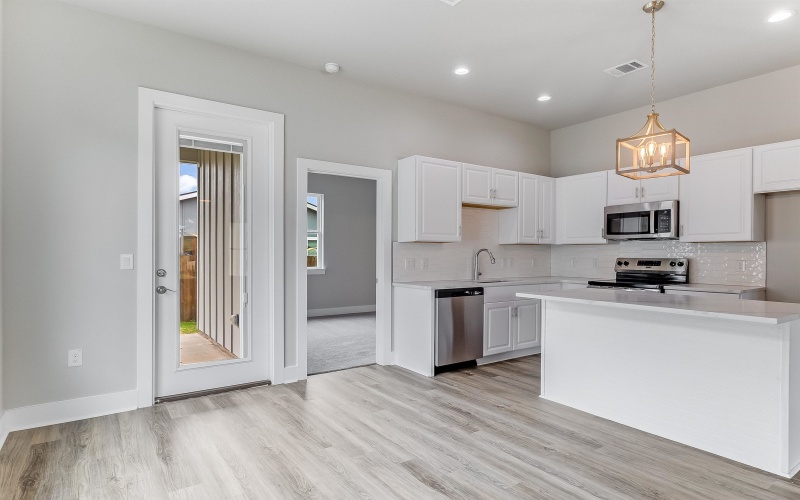 652 Aspen Lane, Cottonwood Shores, TX 78657, 3 Habitaciones Habitaciones , ,2 BañosBaños,Residential,En Venta,652 Aspen Lane,172911