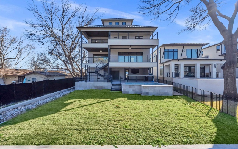 300 Lake Street, Kingsland, TX 78639, 4 Bedrooms Bedrooms, ,5 BathroomsBathrooms,Residential,For Sale,300 Lake Street,172944