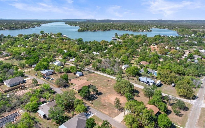 208 Norwood Drive, Granite Shoals, TX 78654, 4 Bedrooms Bedrooms, ,3 BathroomsBathrooms,Residential,For Sale,208 Norwood Drive,173062
