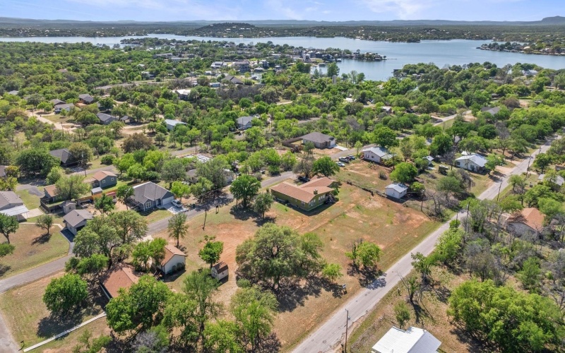208 Norwood Drive, Granite Shoals, TX 78654, 4 Bedrooms Bedrooms, ,3 BathroomsBathrooms,Residential,For Sale,208 Norwood Drive,173062