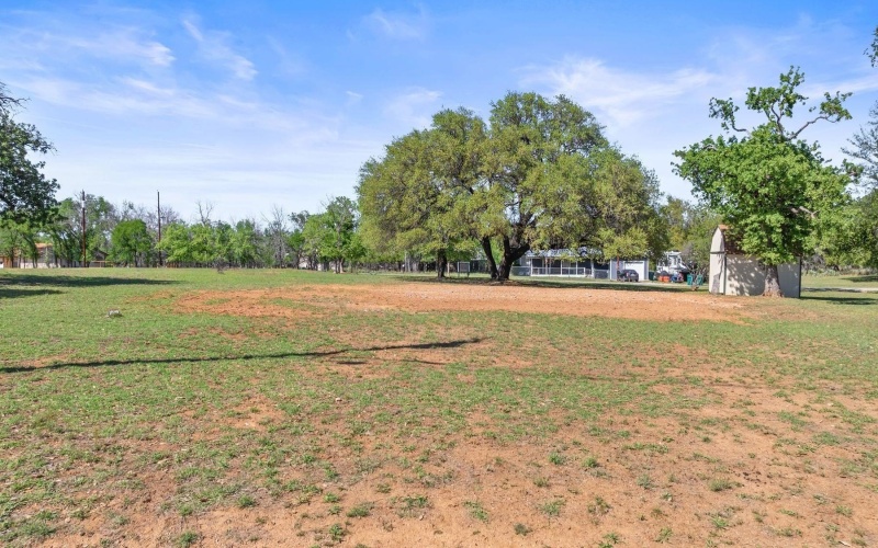 208 Norwood Drive, Granite Shoals, TX 78654, 4 Bedrooms Bedrooms, ,3 BathroomsBathrooms,Residential,For Sale,208 Norwood Drive,173062