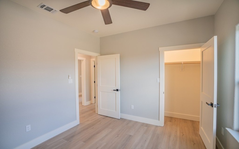 1811 Chateau Lane, Kerrville, TX 78028, 4 Habitaciones Habitaciones , ,2 BañosBaños,Residential,En Venta,1811 Chateau Lane,114390