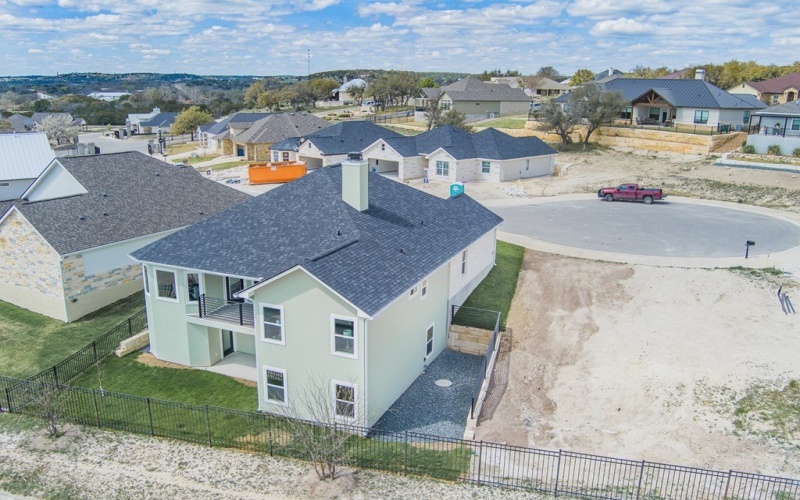 1811 Chateau Lane, Kerrville, TX 78028, 4 Habitaciones Habitaciones , ,2 BañosBaños,Residential,En Venta,1811 Chateau Lane,114390
