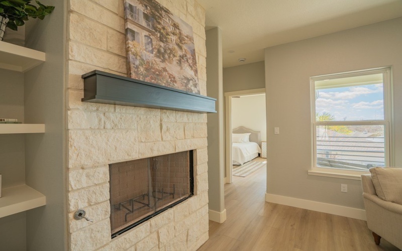 1811 Chateau Lane, Kerrville, TX 78028, 4 Habitaciones Habitaciones , ,2 BañosBaños,Residential,En Venta,1811 Chateau Lane,114390
