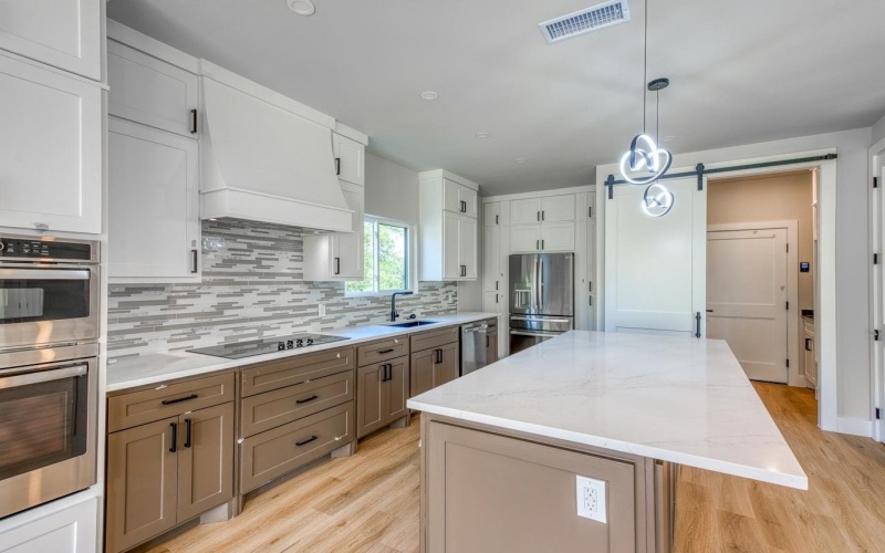 625 Desert Rose, Horseshoe Bay, TX 78657, 3 Bedrooms Bedrooms, ,2 BathroomsBathrooms,Residential,For Sale,625 Desert Rose,173235